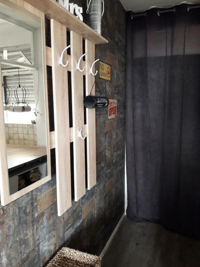 Escale 148 Apartman Montluçon Kültér fotó