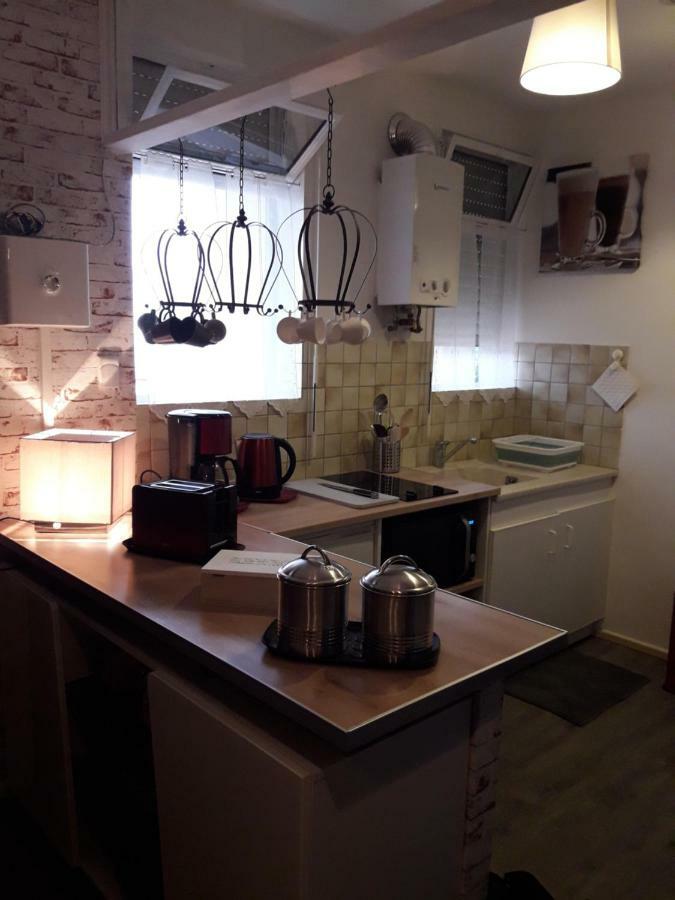 Escale 148 Apartman Montluçon Kültér fotó